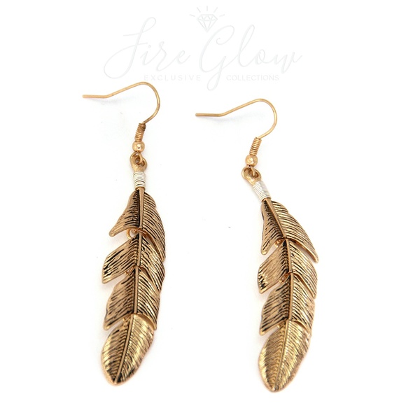 Boho Chic Gold Tone Dangling Feather Earrings - Picture 10 of 13